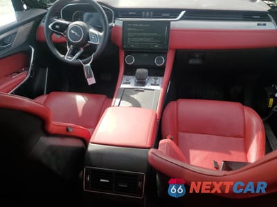 Zdjęcie 8 z 14 samochodu: 2021 JAGUAR F-PACE R-DYNAMIC S VIN:SADCT2FU1MA666055 - miniatura