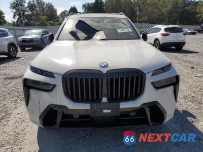 Piąte zdjęcie samochodu w środku: 2024 BMW X7 XDRIVE40I VIN:5UX23EM01R9S30189 - miniatura