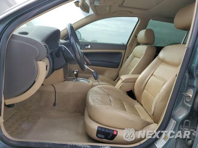 Zdjęcie 7 z 14 samochodu: 2004 VOLKSWAGEN PASSAT GLX VIN:WVWRH63B14P159655 - miniatura