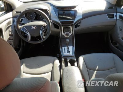 Zdjęcie 8 z 14 samochodu: 2012 HYUNDAI ELANTRA GLS VIN:KMHDH4AE7CU190593 - miniatura