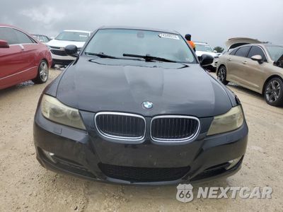 Piąte zdjęcie samochodu w środku: 2009 BMW 328 XI VIN:WBAPK73559A454418 - miniatura