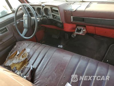 Zdjęcie 8 z 12 samochodu: 1985 CHEVROLET C10 VIN:1GCDC14H3FS163088 - miniatura