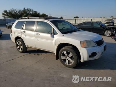 Czwarte zdjęcie samochodu z boku: 2011 MITSUBISHI ENDEAVOR SE VIN:4A4JM3AS4BE013861 - miniatura