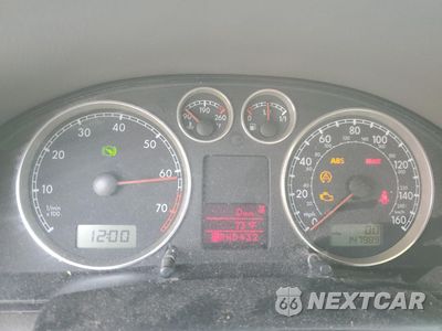 Zdjęcie 9 z 14 samochodu: 2004 VOLKSWAGEN PASSAT GLX VIN:WVWRH63B14P159655 - miniatura
