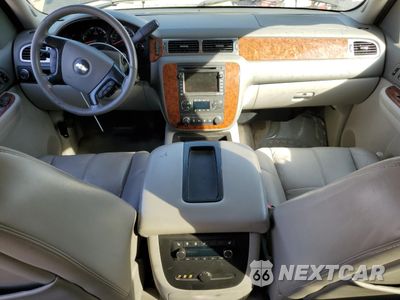 Zdjęcie 8 z 15 samochodu: 2007 CHEVROLET TAHOE C1500 VIN:1GNFC13097R138961 - miniatura