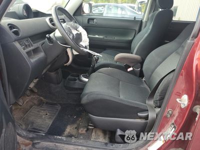 Zdjęcie 7 z 15 samochodu: 2006 TOYOTA SCION XB VIN:JTLKT334464108241 - miniatura
