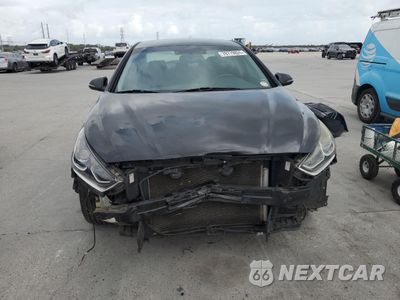 Piąte zdjęcie samochodu w środku: 2018 HYUNDAI SONATA SPORT VIN:5NPE34AF7JH638855 - miniatura