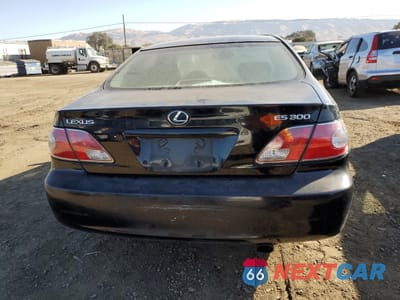 Zdjęcie 11 z 24 samochodu: 2003 LEXUS ES 300 VIN:JTHBF30G730130303 - miniatura