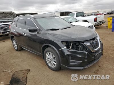 Czwarte zdjęcie samochodu z boku: 2018 NISSAN ROGUE S VIN:5N1AT2MV5JC814508 - miniatura