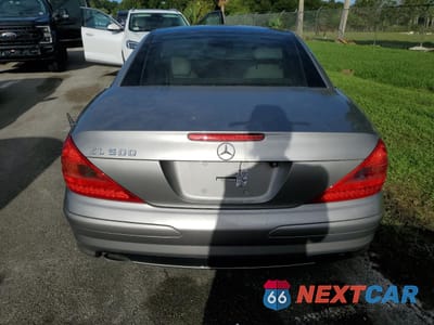Zdjęcie 6 z 13 samochodu: 2004 MERCEDES-BENZ SL 500 VIN:WDBSK75F44F069123 - miniatura