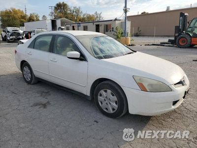 Czwarte zdjęcie samochodu z boku: 2004 HONDA ACCORD LX VIN:1HGCM56364A124873 - miniatura