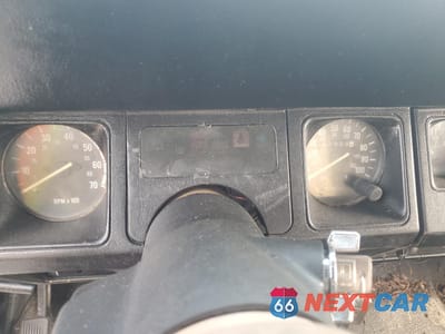 Zdjęcie 9 z 13 samochodu: 1988 JEEP WRANGLER SAHARA VIN:2BCCV81M6JB511213 - miniatura