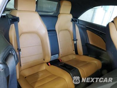 Zdjęcie 10 z 12 samochodu: 2012 MERCEDES-BENZ E 550 VIN:WDDKK7DF8CF151766 - miniatura