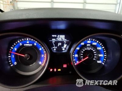 Zdjęcie 17 z 26 samochodu: 2013 HYUNDAI ELANTRA GLS VIN:KMHDH4AE5DU577614 - miniatura