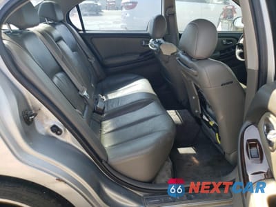Zdjęcie 10 z 12 samochodu: 2001 INFINITI I30 VIN:JNKCA31AX1T030947 - miniatura