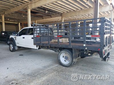 Drugie zdjęcie samochodu z przodu: 2022 FORD F550 SUPER DUTY VIN:1FD0W5HT2NEE35909 - miniatura