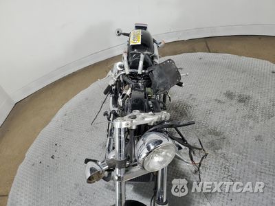 Piąte zdjęcie samochodu w środku: 2005 HONDA VT750 C VIN:JH2RC440X5M802305 - miniatura