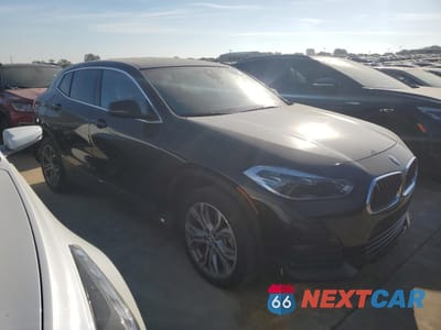 Czwarte zdjęcie samochodu z boku: 2022 BMW X2 SDRIVE28I VIN:WBXYH9C04N5U45771 - miniatura