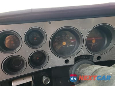 Zdjęcie 9 z 12 samochodu: 1985 CHEVROLET C10 VIN:1GCDC14H3FS163088 - miniatura