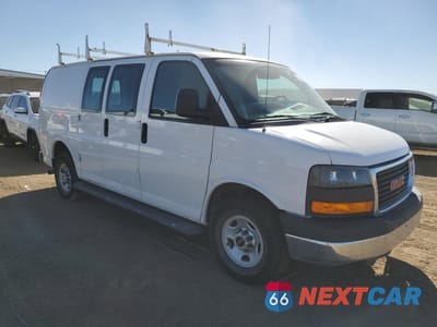 Czwarte zdjęcie samochodu z boku: 2015 GMC SAVANA G2500 VIN:1GTW7FCF8F1907011 - miniatura