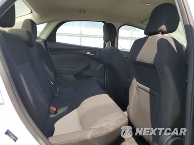 Zdjęcie 10 z 12 samochodu: 2018 FORD FOCUS SE VIN:1FADP3F22JL224626 - miniatura