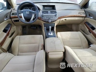 Zdjęcie 8 z 12 samochodu: 2009 HONDA ACCORD EX VIN:1HGCP26789A097157 - miniatura