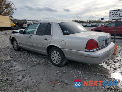 Drugie zdjęcie samochodu z przodu: 2003 FORD CROWN VICTORIA LX VIN:2FAFP74W33X220077 - miniatura