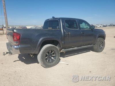 Trzecie zdjęcie samochodu z tyłu: 2018 TOYOTA TACOMA DOUBLE CAB VIN:3TMCZ5AN3JM129391 - miniatura