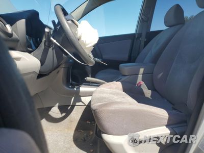 Zdjęcie 7 z 15 samochodu: 2008 TOYOTA RAV4 VIN:JTMZD33VX85097436 - miniatura