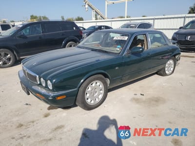 2003 JAGUAR XJ8 SAJDA14C93LF51043 - główne zdjęcie licytacji z USA - miniatura