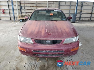 Piąte zdjęcie samochodu w środku: 1996 NISSAN MAXIMA GLE VIN:JN1CA21D6TT735756 - miniatura