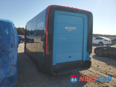 Drugie zdjęcie samochodu z przodu: 2023 RIVIAN EDV 700 VIN:7FCEHEB73PN007392 - miniatura