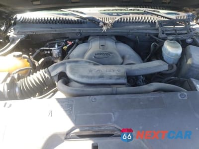 Zdjęcie 12 z 13 samochodu: 2004 GMC YUKON DENALI VIN:1GKEK63U64J230180 - miniatura