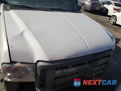 Zdjęcie 11 z 12 samochodu: 2002 FORD F350 SUPER DUTY VIN:1FTWW32F52EA77206 - miniatura