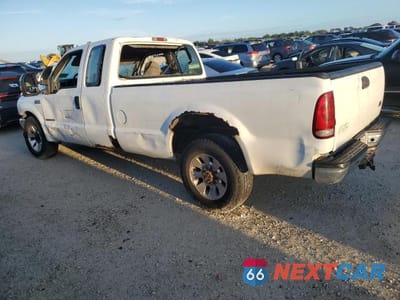 Drugie zdjęcie samochodu z przodu: 2000 FORD F250 SUPER DUTY SUPER DUTY VIN:1FTNX20F0YEC58549 - miniatura