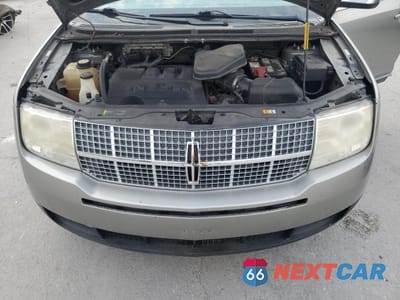 Zdjęcie 11 z 12 samochodu: 2008 LINCOLN MKX VIN:2LMDU68C58BJ24976 - miniatura