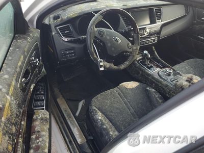 Zdjęcie 8 z 13 samochodu: 2015 KIA K900 VIN:KNALU4D3XF6020112 - miniatura