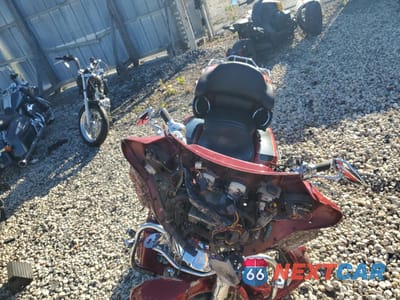 Piąte zdjęcie samochodu w środku: 2007 HARLEY-DAVIDSON FLHTCUI VIN:1HD1FC4117Y715662 - miniatura