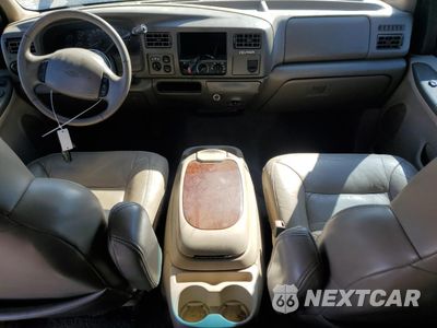 Zdjęcie 8 z 13 samochodu: 2000 FORD EXCURSION LIMITED VIN:1FMSU43F8YED96242 - miniatura
