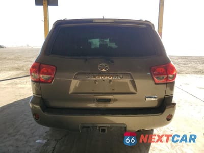Zdjęcie 6 z 13 samochodu: 2016 TOYOTA SEQUOIA SR5 VIN:5TDBY5G10GS138562 - miniatura