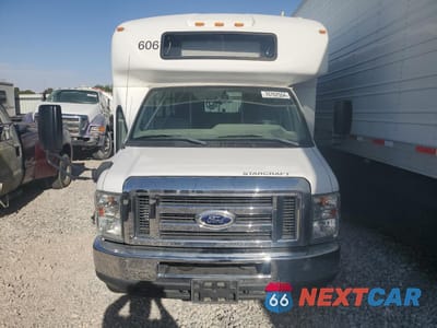 Zdjęcie 9 z 10 samochodu: 2016 FORD ECONOLINE E450 SUPER DUTY CUTAWAY VAN VIN:1FDFE4FS6GDC03985 - miniatura