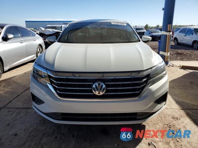 Piąte zdjęcie samochodu w środku: 2020 VOLKSWAGEN PASSAT SE VIN:1VWSA7A31LC020443 - miniatura