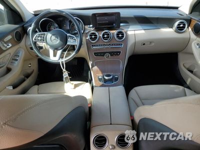Zdjęcie 8 z 12 samochodu: 2019 MERCEDES-BENZ C 300 4MATIC VIN:55SWF8EB6KU298798 - miniatura