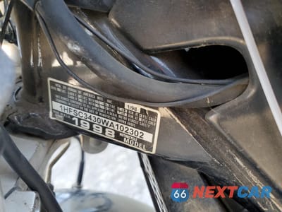 Zdjęcie 9 z 9 samochodu: 1998 HONDA GL1500 CT VIN:1HFSC3430WA102302 - miniatura