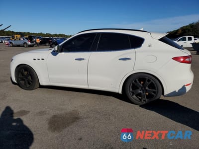 Drugie zdjęcie samochodu z przodu: 2017 MASERATI LEVANTE SPORT VIN:ZN661XUS8HX232875 - miniatura