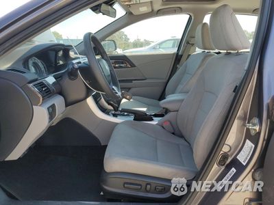 Zdjęcie 7 z 12 samochodu: 2016 HONDA ACCORD EX VIN:1HGCR2F03GA194325 - miniatura
