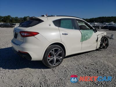 Trzecie zdjęcie samochodu z tyłu: 2019 MASERATI LEVANTE S SPORT VIN:ZN661YUS7KX338523 - miniatura