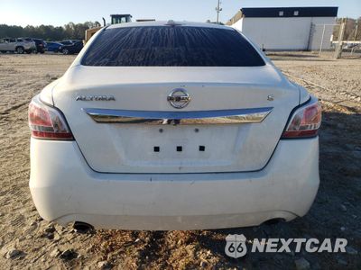 Zdjęcie 6 z 14 samochodu: 2015 NISSAN ALTIMA 2.5 VIN:1N4AL3AP6FN316318 - miniatura