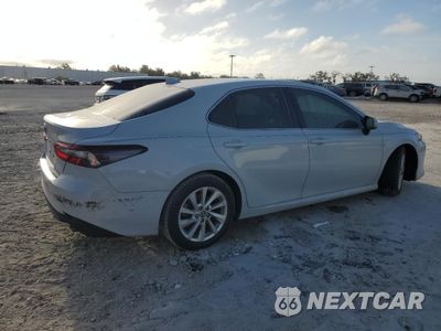 Trzecie zdjęcie samochodu z tyłu: 2023 TOYOTA CAMRY LE VIN:4T1R11AK2PU118401 - miniatura