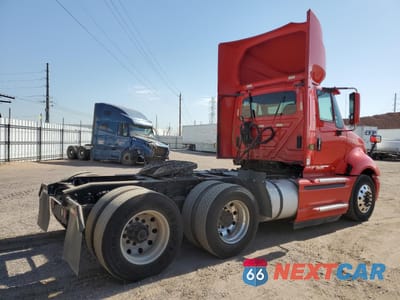 Czwarte zdjęcie samochodu z boku: 2016 INTERNATIONAL PROSTAR VIN:3HSDJAPRXGN267888 - miniatura
